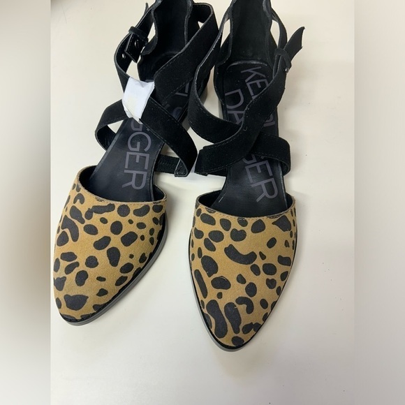 Kelsi Dagger Buckle  Flats - Picture 1 of 7